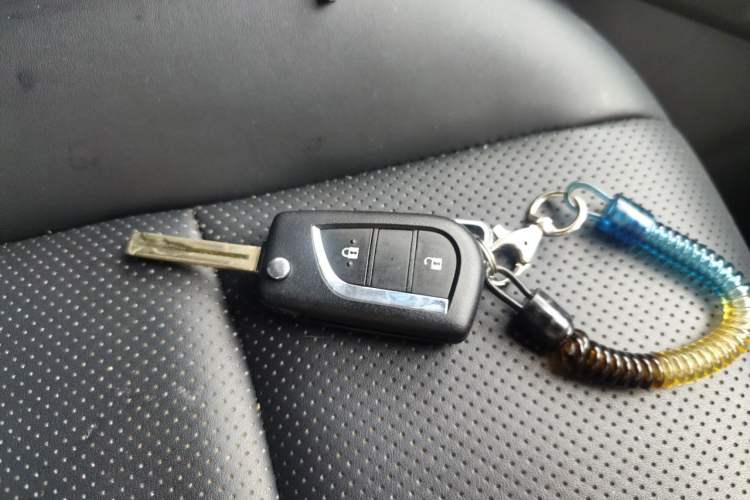 Used Toyota RAV4 2024 2.0L CVT Two-Wheel Drive Urban Edition Vehicle Key
