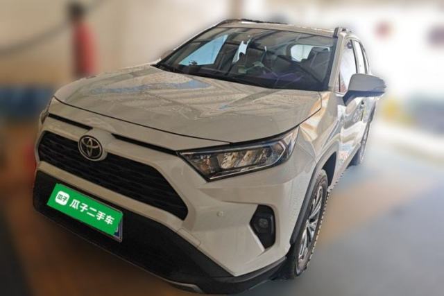 Used Toyota RAV4 2024 2.0L CVT Two-Wheel Drive Fashion Edition