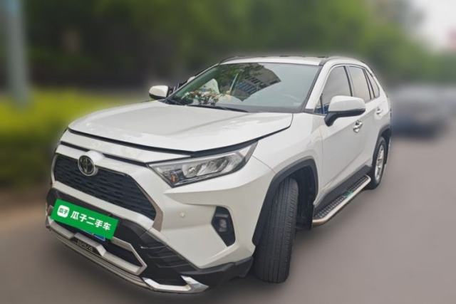 Used Toyota RAV4 2024 2.0L CVT Two-Wheel Drive Urban Edition