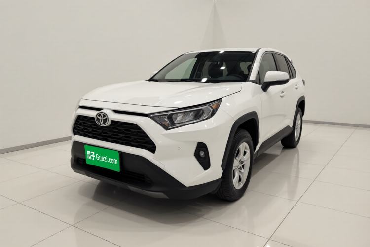 Toyota RAV4 2024 2.0L CVT Two-Wheel Drive Urban Edition