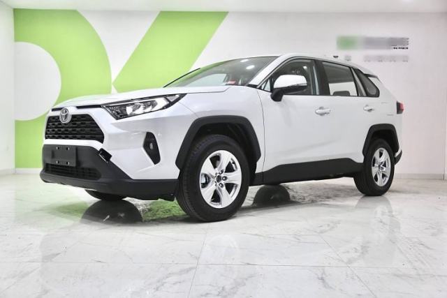 Ojetý Toyota RAV4 2024 2.0L CVT Two-Wheel Drive Urban Edition