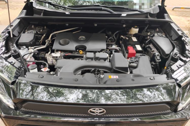 Used Toyota RAV4 2026 Model 2.0L Two-Wheel Drive Luxury Edition Engine Bay