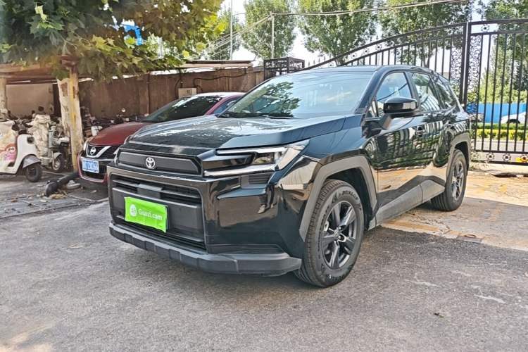 Used Toyota RAV4 2026 Model Dual-Engine 2.0L Two-Wheel Drive Elite Edition Guazi used car, China used car export, Used car for sale, Used  cars, Cheapest cars for sale