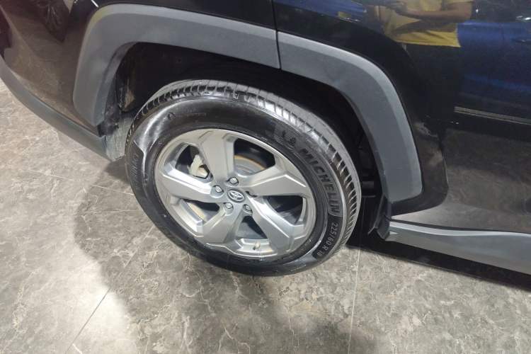 Used Toyota RAV4 Rongfang Plug-in Hybrid 2021 2.5L Two-Wheel Drive Elite Pro Exterior 8
