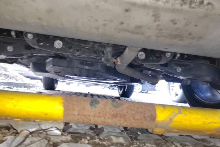 Used Toyota RAV4 Rongfang Plug-in Hybrid 2021 2.5L 4x4 Flagship Pro Chassis Rear