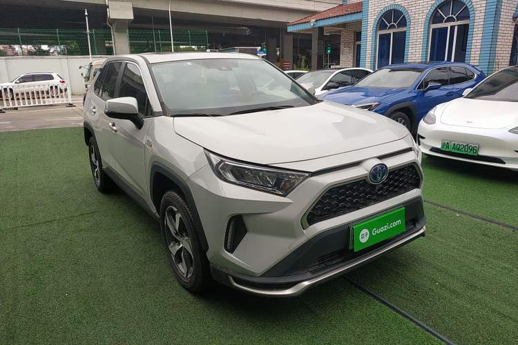 Used Toyota RAV4 Rongfang Plug-in Hybrid 2021 2.5L Two-Wheel Drive Elite Pro Front Right 45 Deg