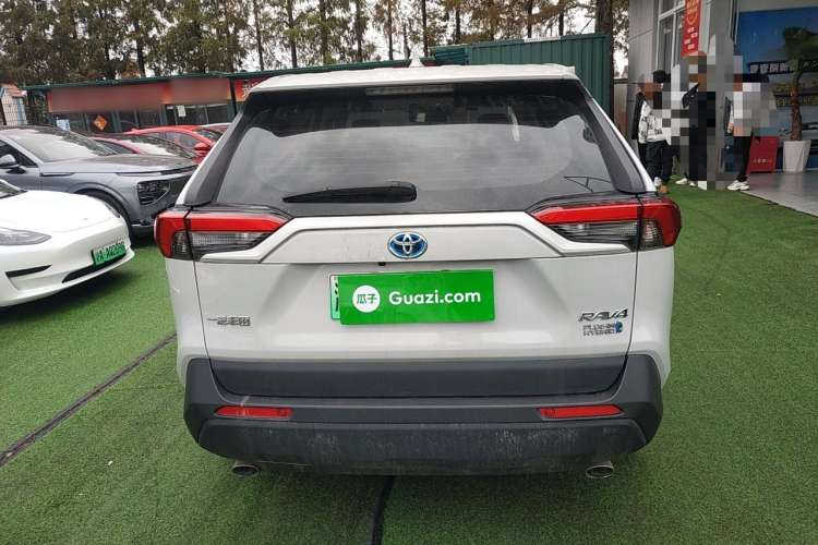 Used Toyota RAV4 Rongfang Plug-in Hybrid 2021 2.5L Two-Wheel Drive Elite Pro Rear