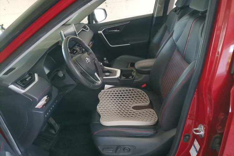 Used Toyota RAV4 Rongfang Plug-in Hybrid 2021 2.5L 4x4 Flagship Pro Left Front Seat