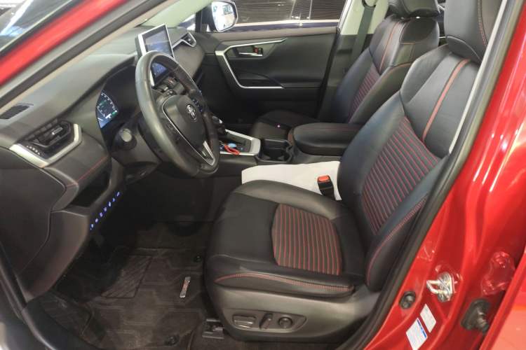 Used Toyota RAV4 Rongfang Plug-in Hybrid 2021 2.5L 4x4 Flagship Pro Left Front Seat