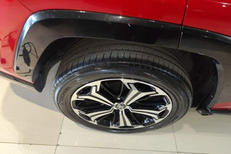 Used Toyota RAV4 Rongfang Plug-in Hybrid 2021 2.5L 4x4 Flagship Pro Right Rear Wheel Hub