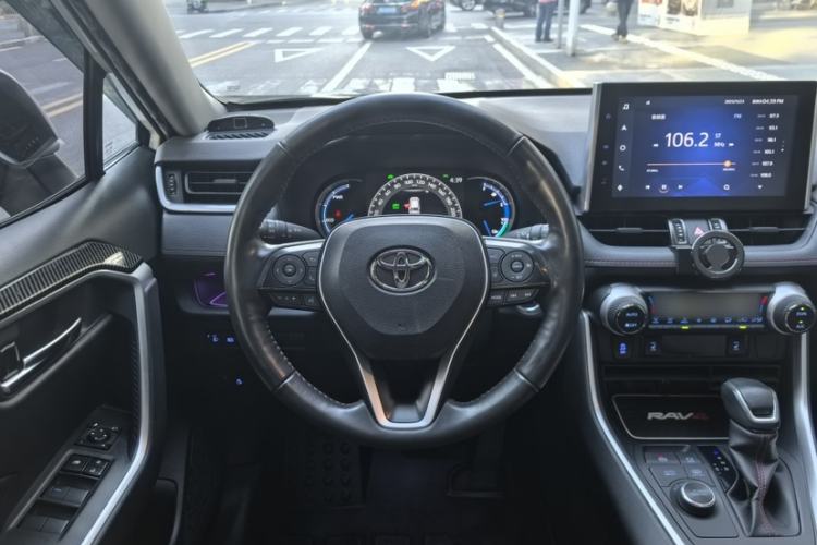 Used Toyota RAV4 Rongfang Plug-in Hybrid 2021 2.5L Two-Wheel Drive Elite Pro Interior 6