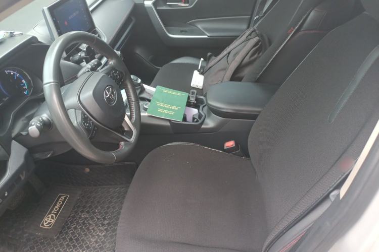 Used Toyota RAV4 Rongfang Plug-in Hybrid 2021 2.5L Two-Wheel Drive Elite Pro Left Front Seat