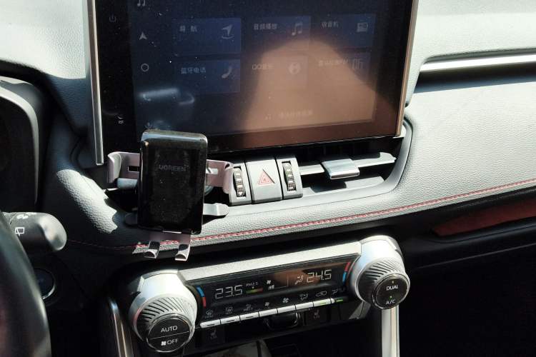 Used Toyota RAV4 Rongfang Plug-in Hybrid 2021 2.5L 4x4 Flagship Pro Audio And AC Panel