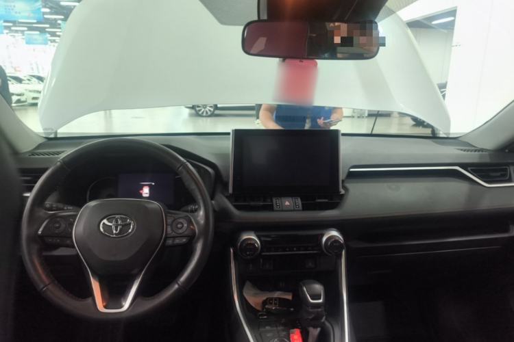 Used Toyota RAV4 Rongfang Plug-in Hybrid 2021 2.5L Two-Wheel Drive Elite Pro Center Console