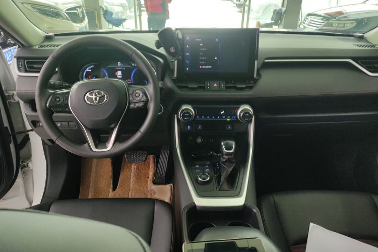 Used Toyota RAV4 Rongfang Plug-in Hybrid 2021 2.5L Two-Wheel Drive Elite Pro Center Console