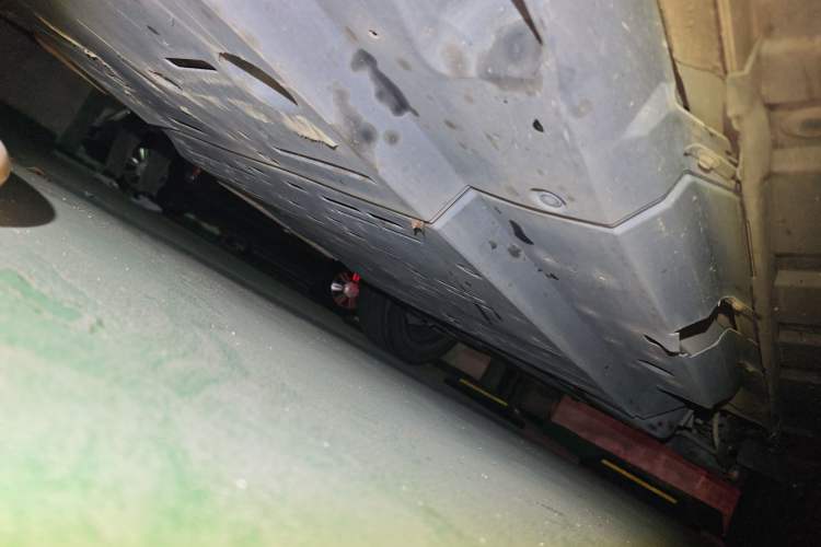 Used Toyota RAV4 Rongfang Plug-in Hybrid 2021 2.5L Two-Wheel Drive Elite Pro Chassis Front Left
