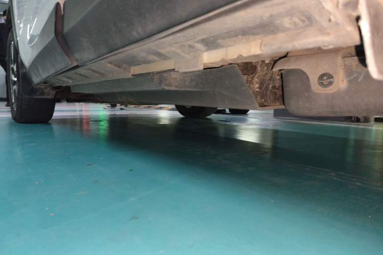 Used Toyota RAV4 Rongfang Plug-in Hybrid 2021 2.5L Two-Wheel Drive Elite Pro Chassis Rear Left