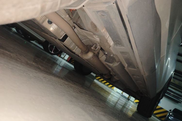 Used Toyota RAV4 Rongfang Plug-in Hybrid 2021 2.5L Two-Wheel Drive Elite Pro Chassis Rear Right
