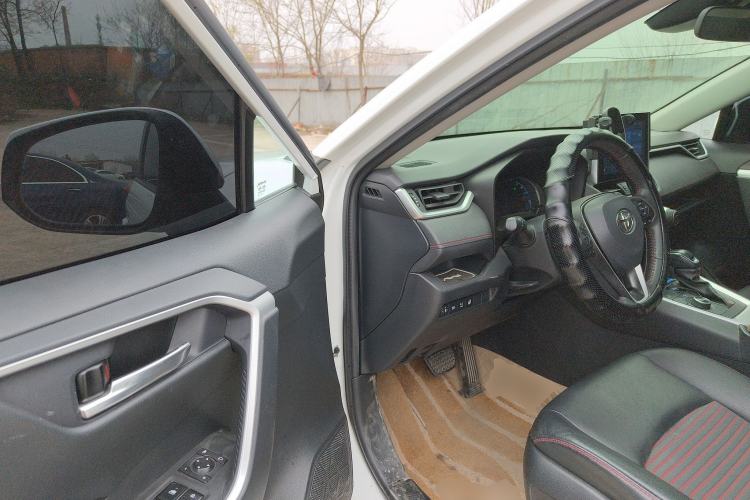 Used Toyota RAV4 Rongfang Plug-in Hybrid 2021 2.5L Two-Wheel Drive Elite Pro Driver Seat