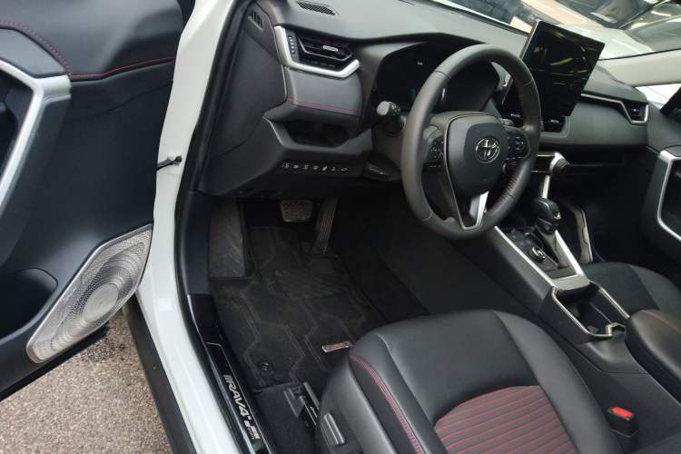Used Toyota RAV4 Rongfang Plug-in Hybrid 2021 2.5L 4x4 Flagship Pro Driver Seat