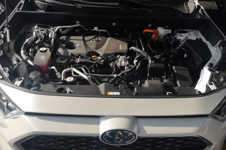Used Toyota RAV4 Rongfang Plug-in Hybrid 2021 2.5L Two-Wheel Drive Elite Pro Engine Bay