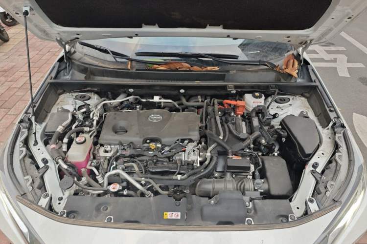 Used Toyota RAV4 Rongfang Plug-in Hybrid 2021 2.5L Two-Wheel Drive Elite Pro Engine Bay