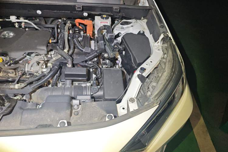 Used Toyota RAV4 Rongfang Plug-in Hybrid 2021 2.5L Two-Wheel Drive Elite Pro Engine Bay Left
