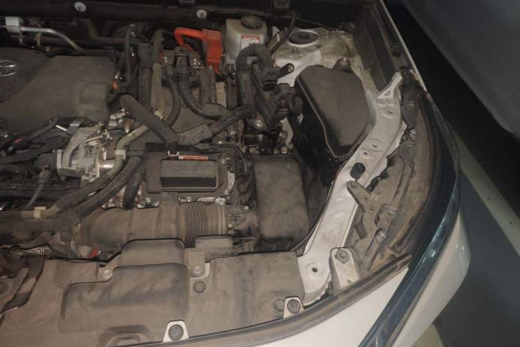 Used Toyota RAV4 Rongfang Plug-in Hybrid 2021 2.5L Two-Wheel Drive Elite Pro Engine Bay Left