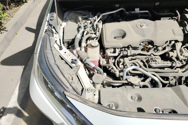 Used Toyota RAV4 Rongfang Plug-in Hybrid 2021 2.5L Two-Wheel Drive Elite Pro Engine Bay Right