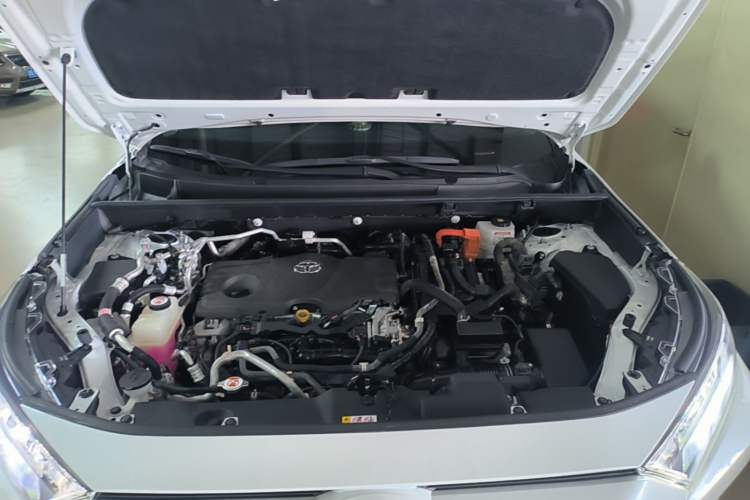 Used Toyota RAV4 Rongfang Plug-in Hybrid 2021 2.5L Two-Wheel Drive Elite Pro Engine Bay