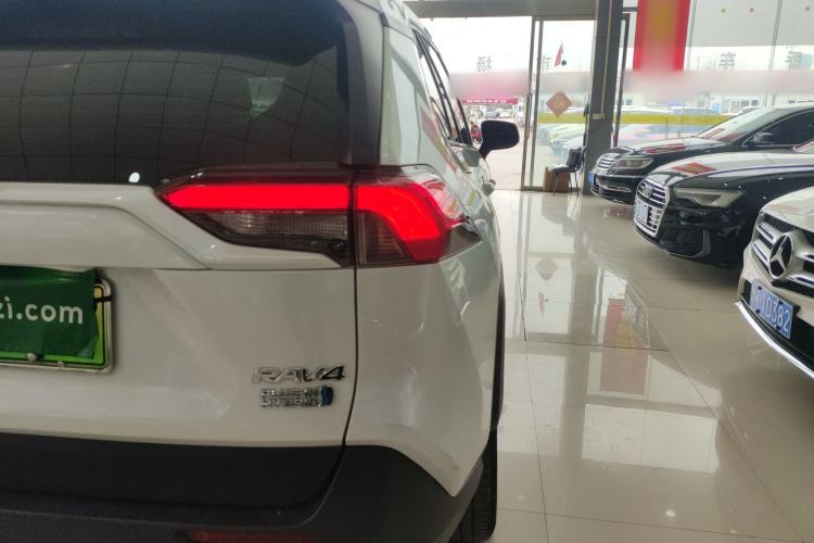 Used Toyota RAV4 Rongfang Plug-in Hybrid 2021 2.5L Two-Wheel Drive Elite Pro Exterior 3