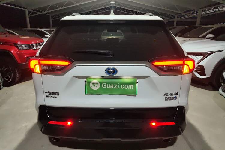 Used Toyota RAV4 Rongfang Plug-in Hybrid 2021 2.5L 4x4 Flagship Pro Exterior 4