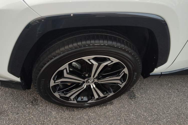 Used Toyota RAV4 Rongfang Plug-in Hybrid 2021 2.5L 4x4 Flagship Pro Exterior 4