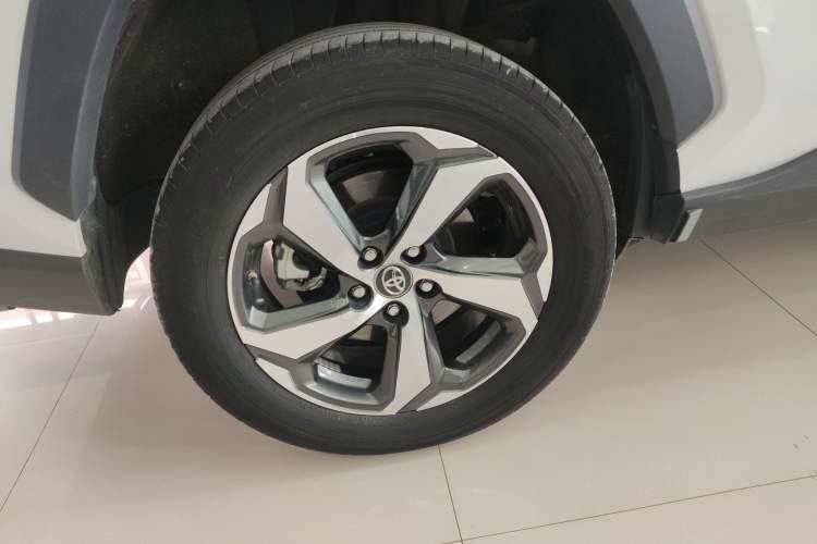 Used Toyota RAV4 Rongfang Plug-in Hybrid 2021 2.5L Two-Wheel Drive Elite Pro Exterior 5