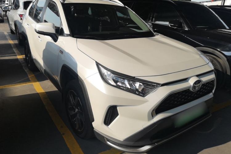 Used Toyota RAV4 Rongfang Plug-in Hybrid 2021 2.5L Two-Wheel Drive Elite Pro Front Right 45 Deg