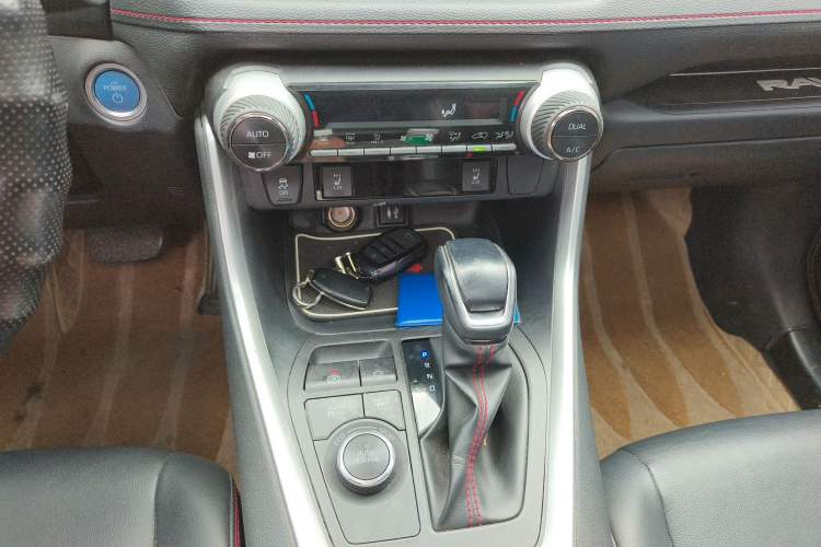 Used Toyota RAV4 Rongfang Plug-in Hybrid 2021 2.5L Two-Wheel Drive Elite Pro Gear Lever