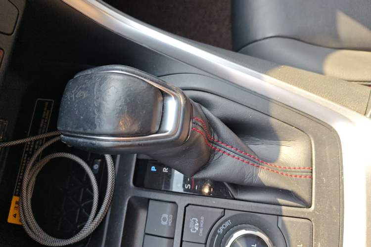 Used Toyota RAV4 Rongfang Plug-in Hybrid 2021 2.5L 4x4 Flagship Pro Gear Lever