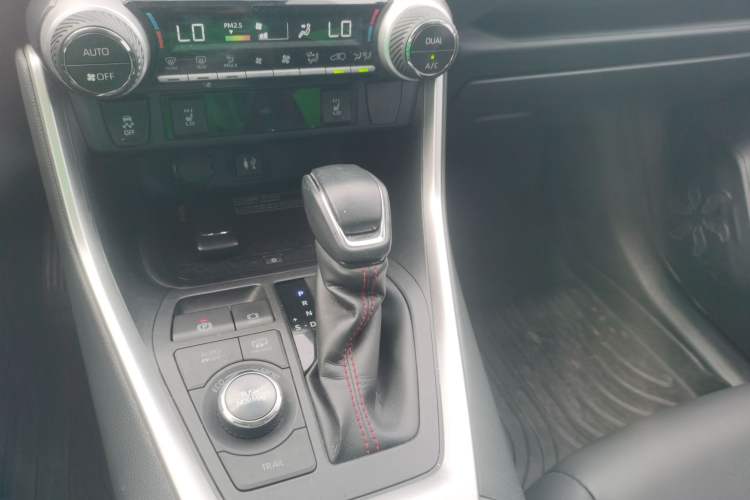 Used Toyota RAV4 Rongfang Plug-in Hybrid 2021 2.5L 4x4 Flagship Pro Gear Lever