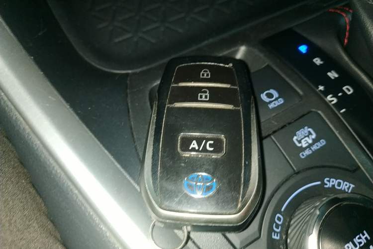 Used Toyota RAV4 Rongfang Plug-in Hybrid 2021 2.5L Two-Wheel Drive Elite Pro Interior 1