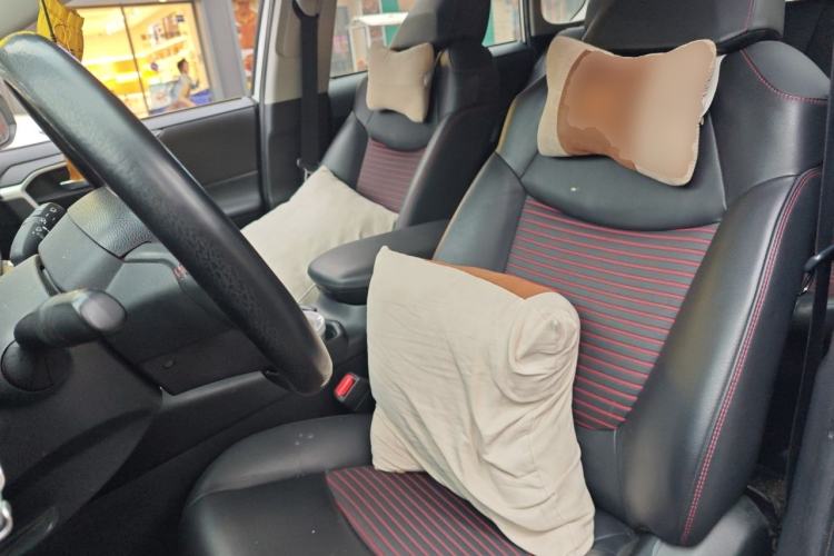Used Toyota RAV4 Rongfang Plug-in Hybrid 2021 2.5L Two-Wheel Drive Elite Pro Left Front Seat