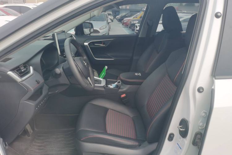 Used Toyota RAV4 Rongfang Plug-in Hybrid 2021 2.5L 4x4 Flagship Pro Left Front Seat