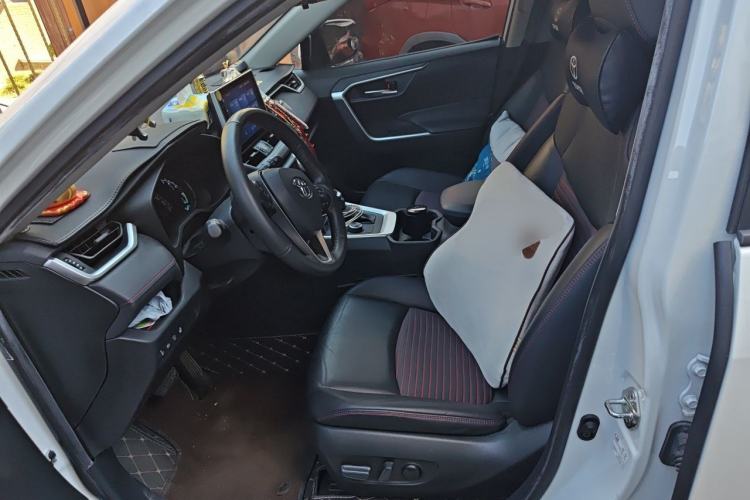 Used Toyota RAV4 Rongfang Plug-in Hybrid 2021 2.5L Two-Wheel Drive Urban Pro Left Front Seat