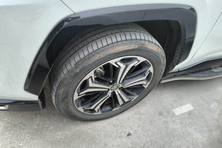 Used Toyota RAV4 Rongfang Plug-in Hybrid 2021 2.5L 4x4 Flagship Pro Left Front Wheel Hub