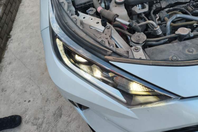 Used Toyota RAV4 Rongfang Plug-in Hybrid 2021 2.5L 4x4 Flagship Pro Right Front Headlight