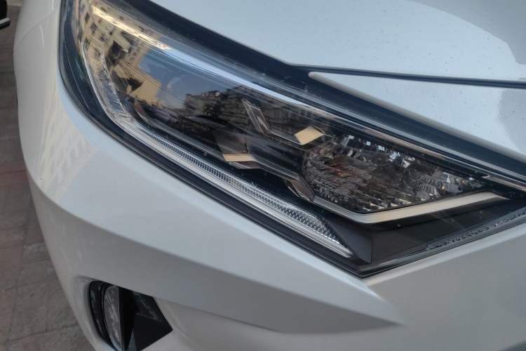Used Toyota RAV4 Rongfang Plug-in Hybrid 2021 2.5L 4x4 Flagship Pro Right Front Headlight