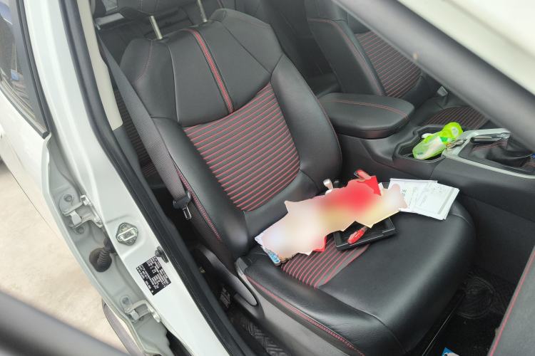 Used Toyota RAV4 Rongfang Plug-in Hybrid 2021 2.5L 4x4 Flagship Pro Right Front Seat