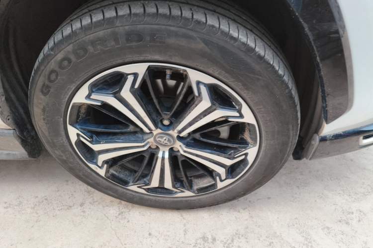 Used Toyota RAV4 Rongfang Plug-in Hybrid 2021 2.5L 4x4 Flagship Pro Right Front Wheel Hub