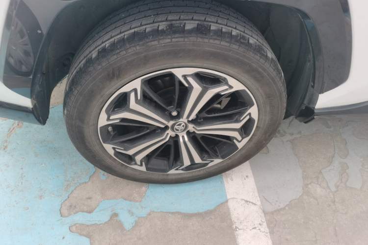 Used Toyota RAV4 Rongfang Plug-in Hybrid 2021 2.5L 4x4 Flagship Pro Right Rear Wheel Hub