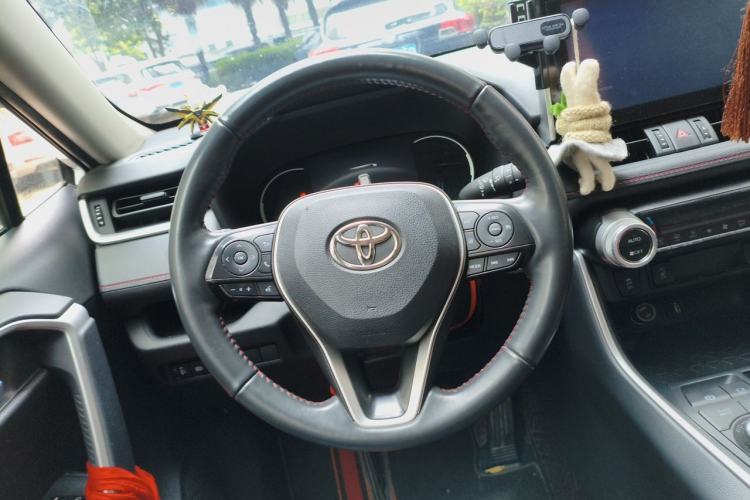 Used Toyota RAV4 Rongfang Plug-in Hybrid 2021 2.5L Two-Wheel Drive Elite Pro Steering Wheel