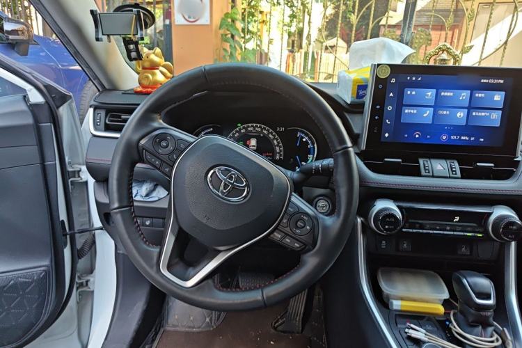 Used Toyota RAV4 Rongfang Plug-in Hybrid 2021 2.5L Two-Wheel Drive Urban Pro Steering Wheel